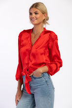 Load image into Gallery viewer, 100% Polyester Machine wash cold, hang dry