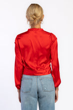 Load image into Gallery viewer, 100% Polyester Machine wash cold, hang dry