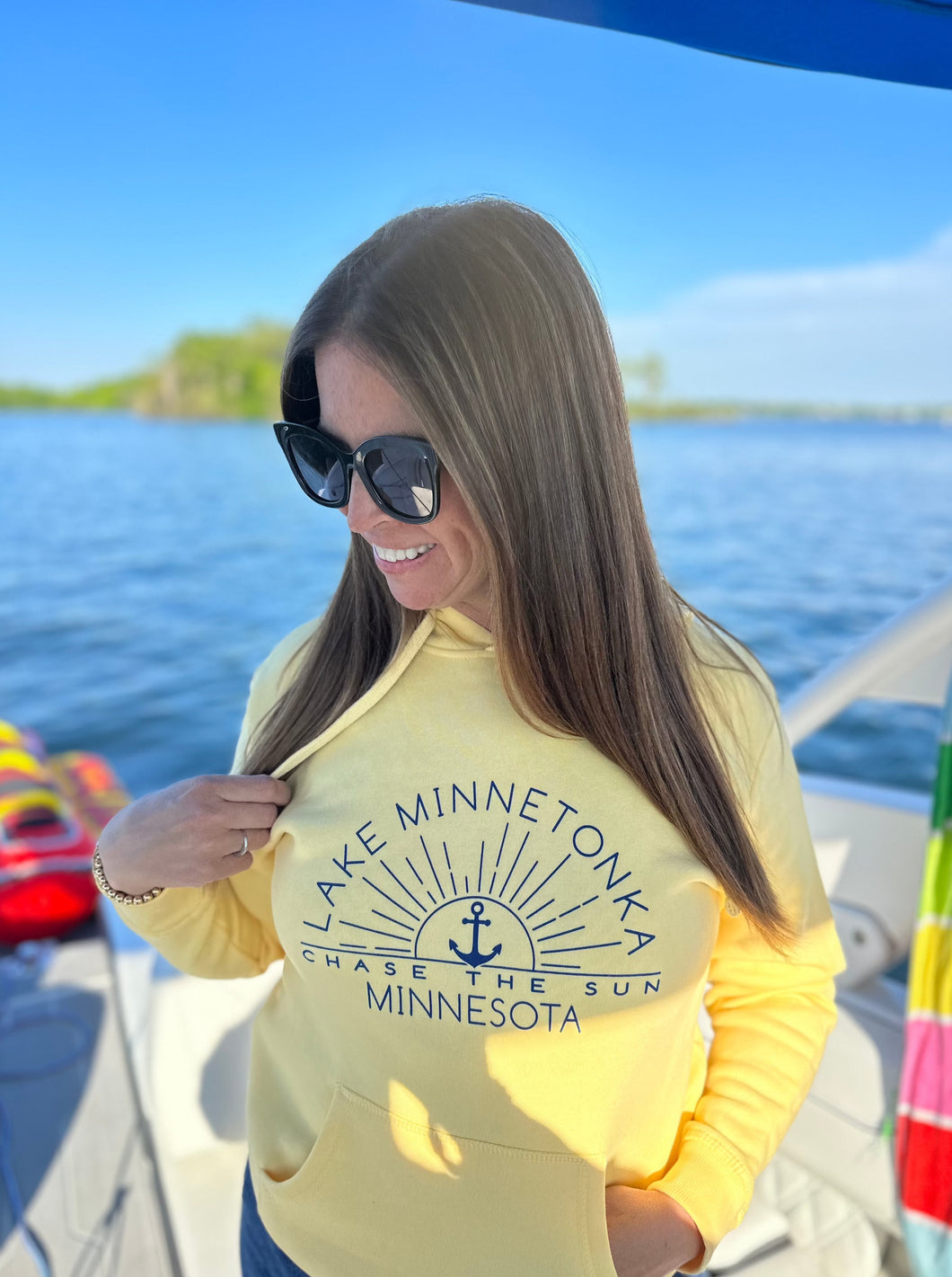 Chase The Sun Lake Minnetonka Sweatshirt [Butter]