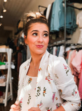 Load image into Gallery viewer, Floral Border Print Blazer [Ivory/Red-25420]
