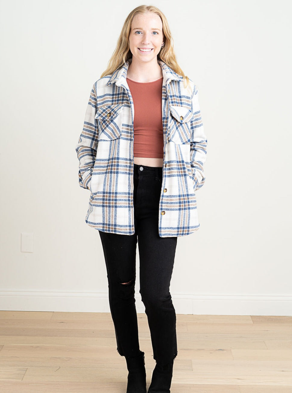 This super soft shacket is the perfect go-to for any outfit.   Details:  Shacket Button front closure   Dual front pockets  Dual side pockets Measurements for a size small:  Length: 31