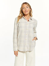 Load image into Gallery viewer, This super cozy flannel can be worn buttoned up or open as a layer. Featuring button front closure, shirt tail hem and yes, pockets!  Collared neckline Button front closure 100% Cotton Machine Wash Cold

