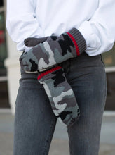 Load image into Gallery viewer, Camo knit mitten with stripe  Fleece lined
